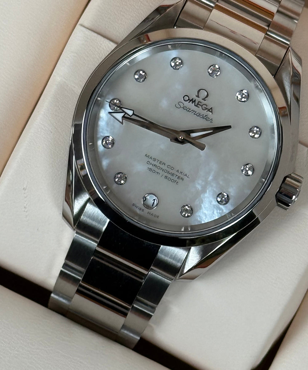 Omega Seamaster Aqua Terra Silver Dial Full Set - Top Condition Like new! - Perlmutt MOP