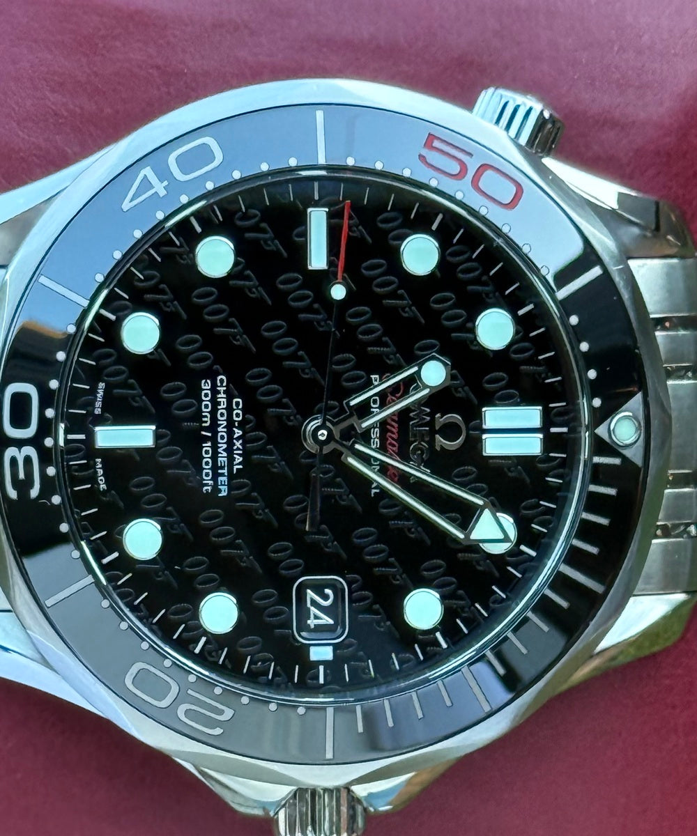 Omega Seamaster Diver 300 M 212.30.41.20.01.005 (James Bond) - James Bond 007 limited Edition Fullset