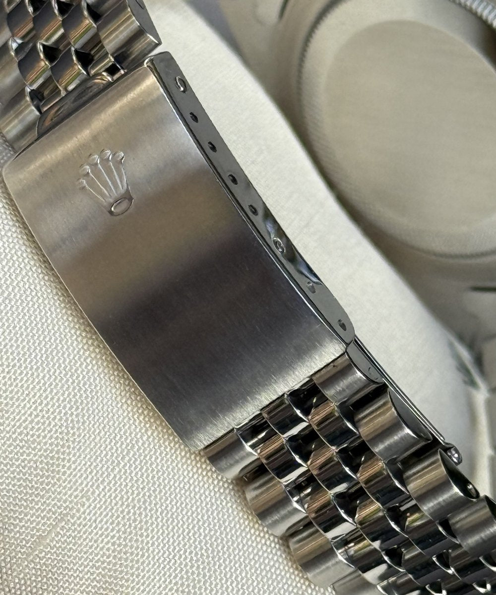 Rolex GMT-Master II 16710 - Jubilee Bracelet no stretch - fresh serviced