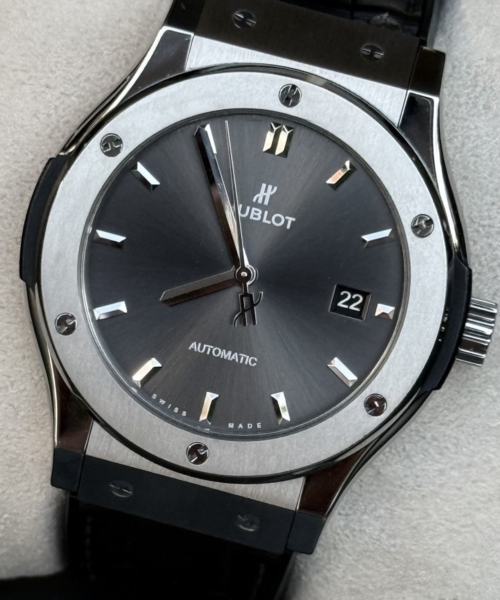 Hublot Classic Fusion Racing Grey - 542.NX.7071.LR - 42 mm - Grau