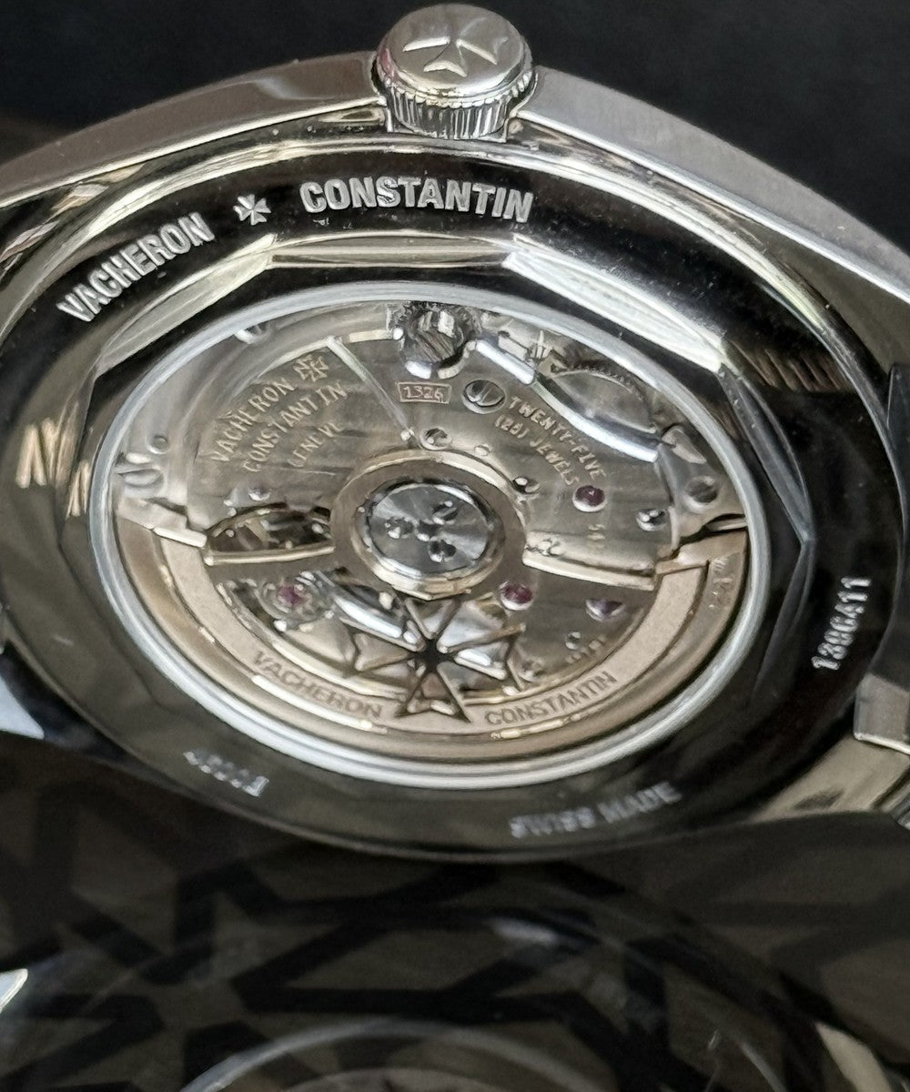 Vacheron Constantin Fiftysix - 4600E/000A-B442 - 40 mm - Silber