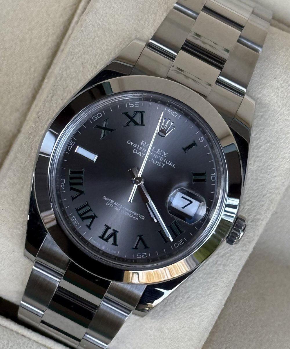 Rolex Datejust 41 126300 (Datejust glatte Lünette) - Excellent condition Fullset 2023