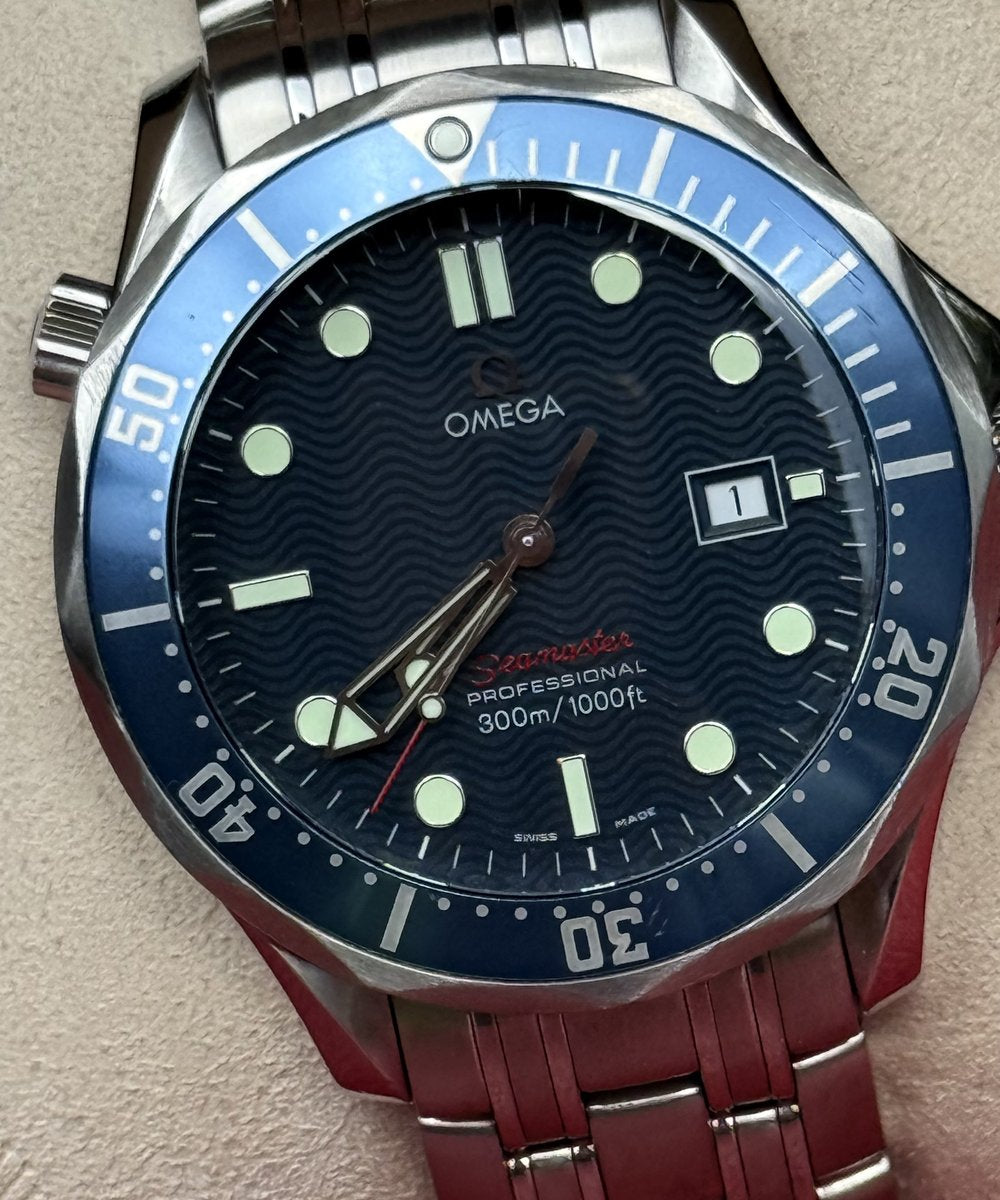 Omega Seamaster Diver 300 M 2221.80.00 - Top condition warranty papers 2007