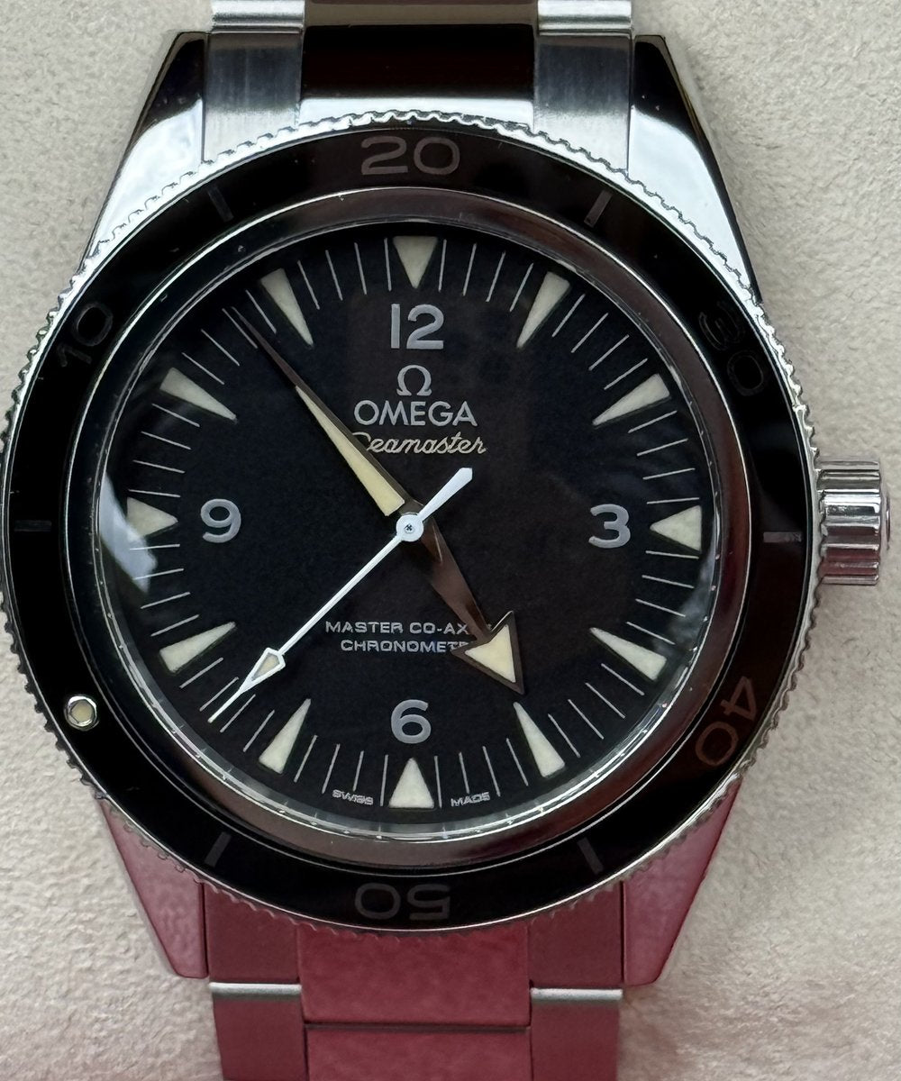 Omega Seamaster 300 - 41 mm - 233.30.41.21.01.001
