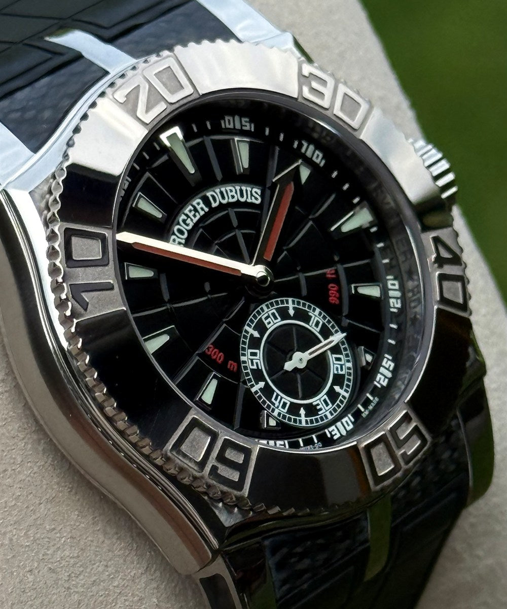 Roger Dubuis Easy Diver - SE40 - 40 mm - Schwarz