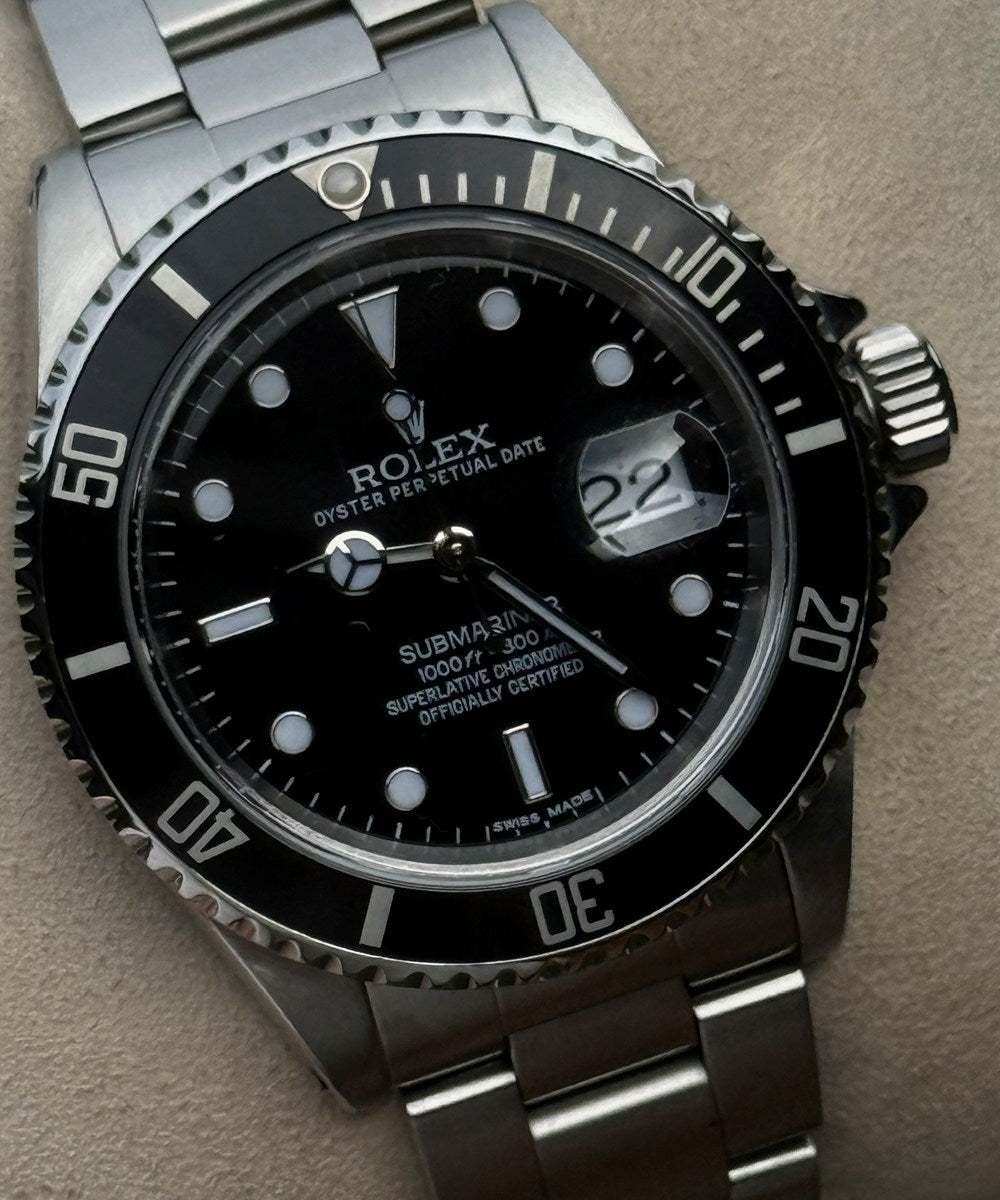 Rolex Submariner Date - 16610 - 40 mm - Schwarz