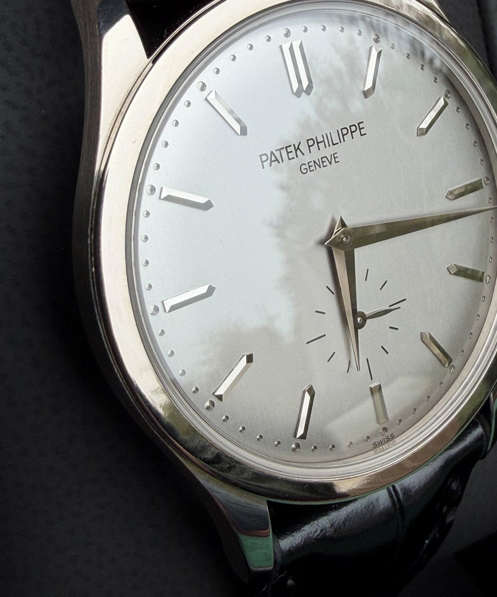 Patek Philippe Calatrava - 5196G-001 - 37 mm - Silber