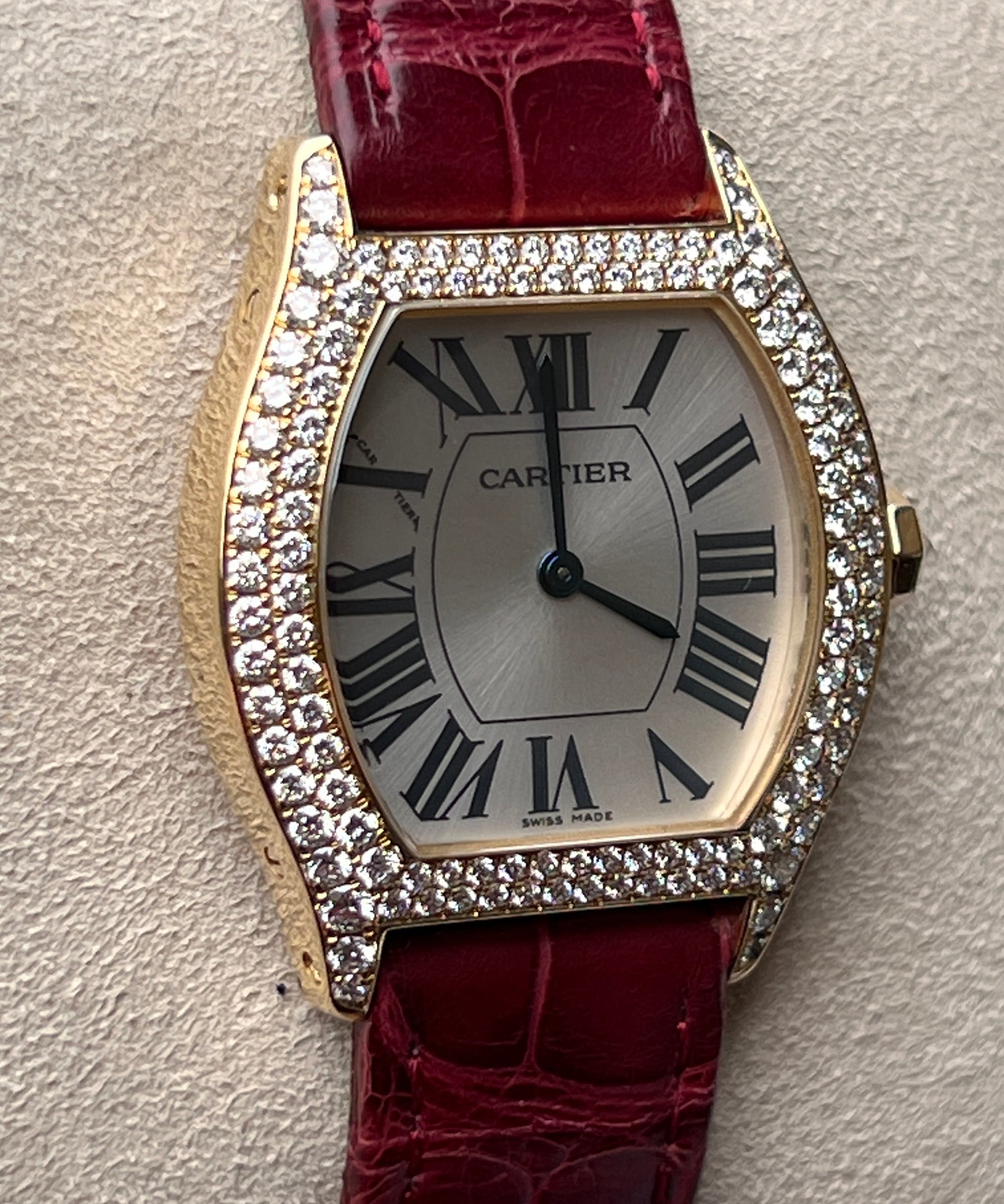 Cartier Tortue - Lady Model - 2643 - 28 x 34 mm - manual - excellent condition