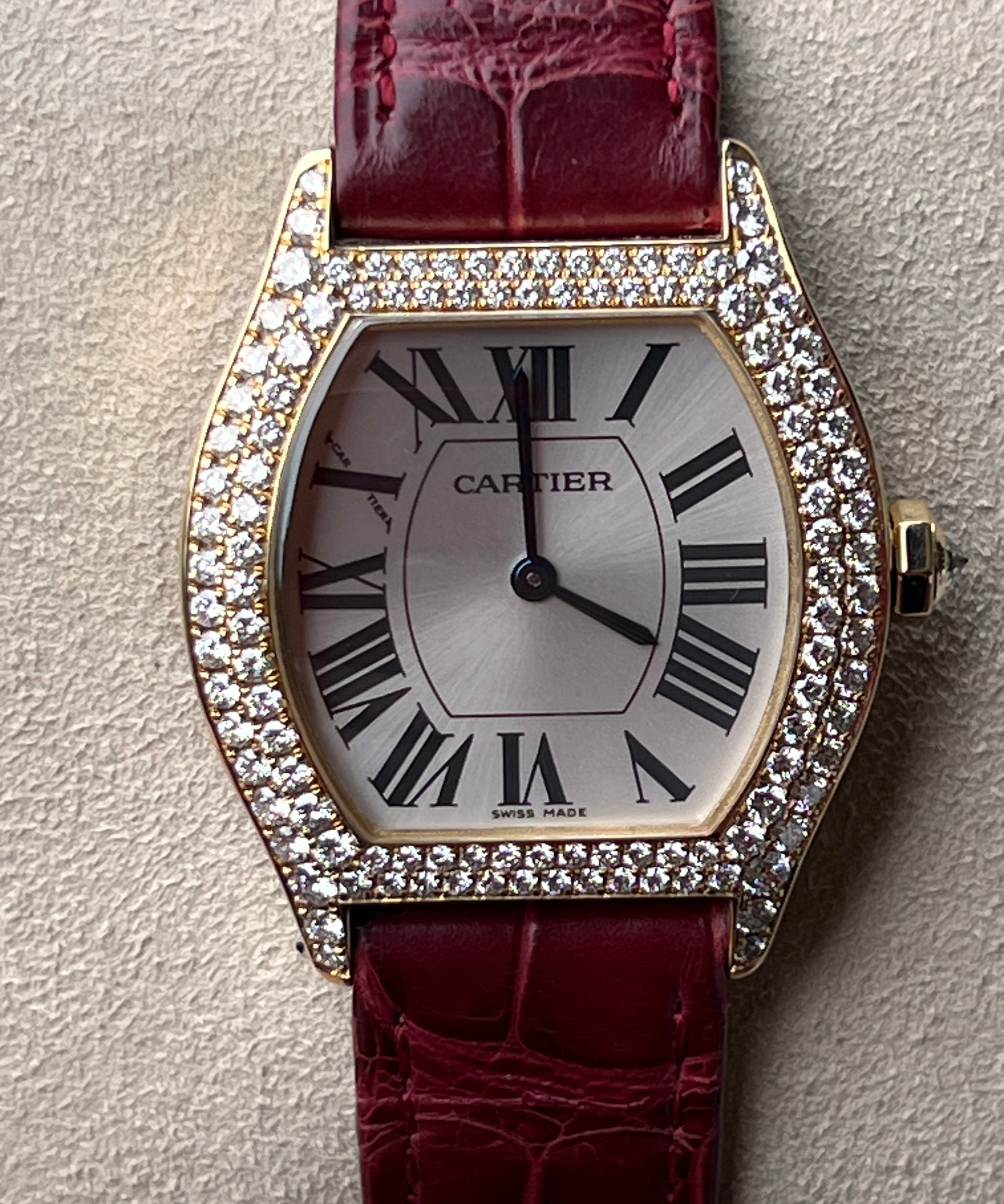 Cartier Tortue - Lady Model - 2643 - 28 x 34 mm - manual - excellent condition