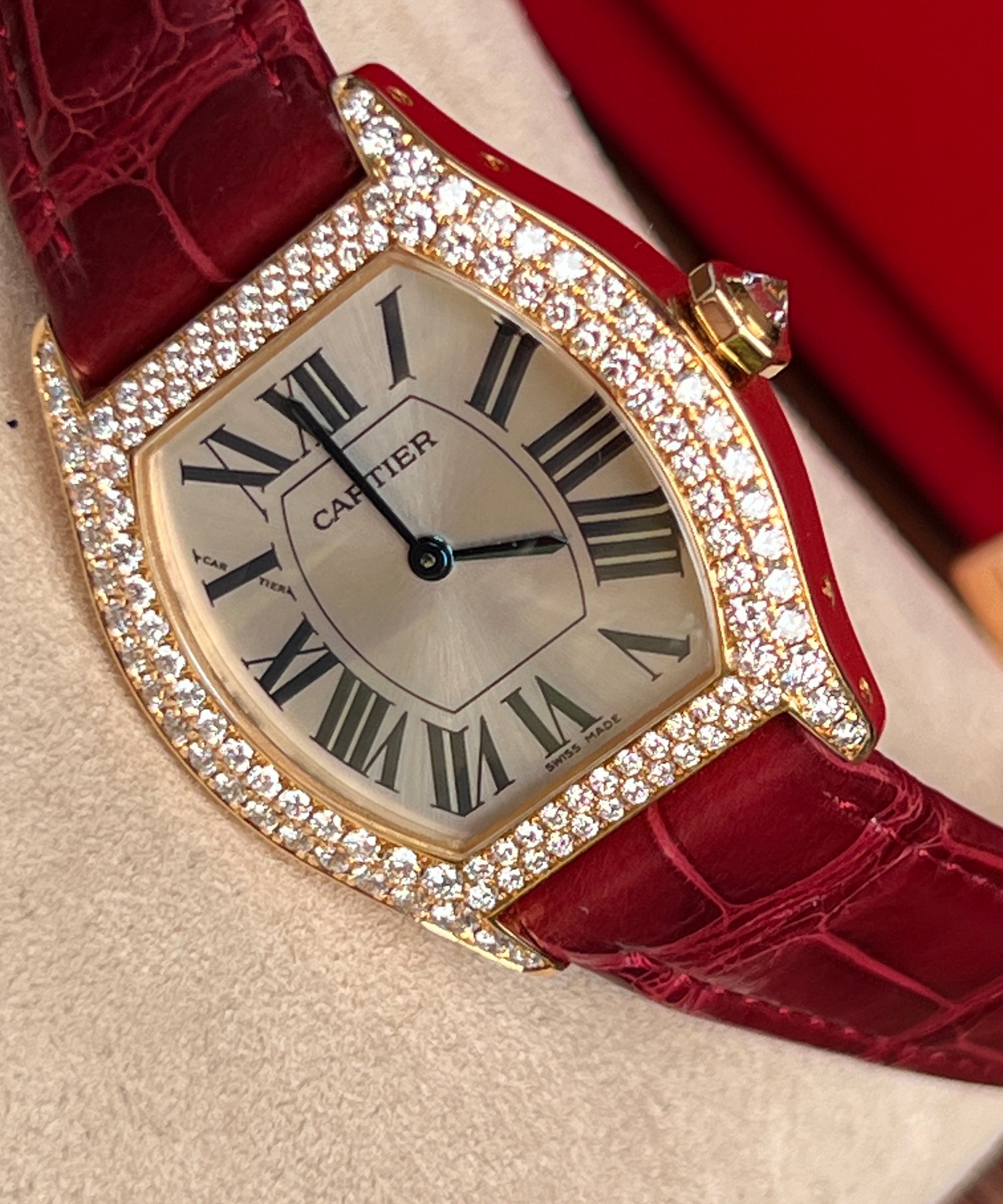 Cartier Tortue - Lady Model - 2643 - 28 x 34 mm - manual - excellent condition