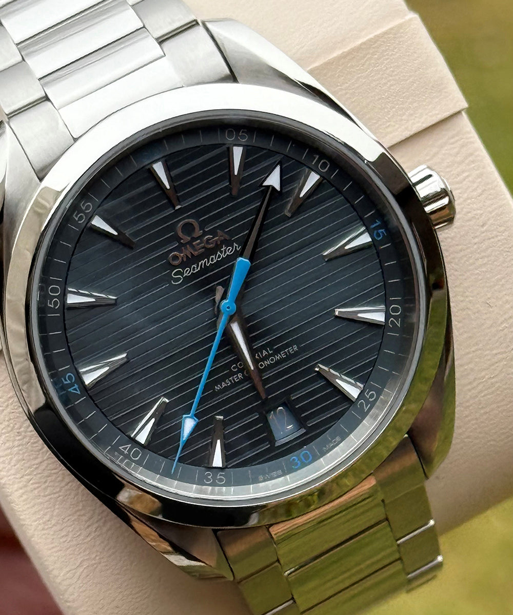 Omega Seamaster Aqua Terra Like new - Full Set 2017