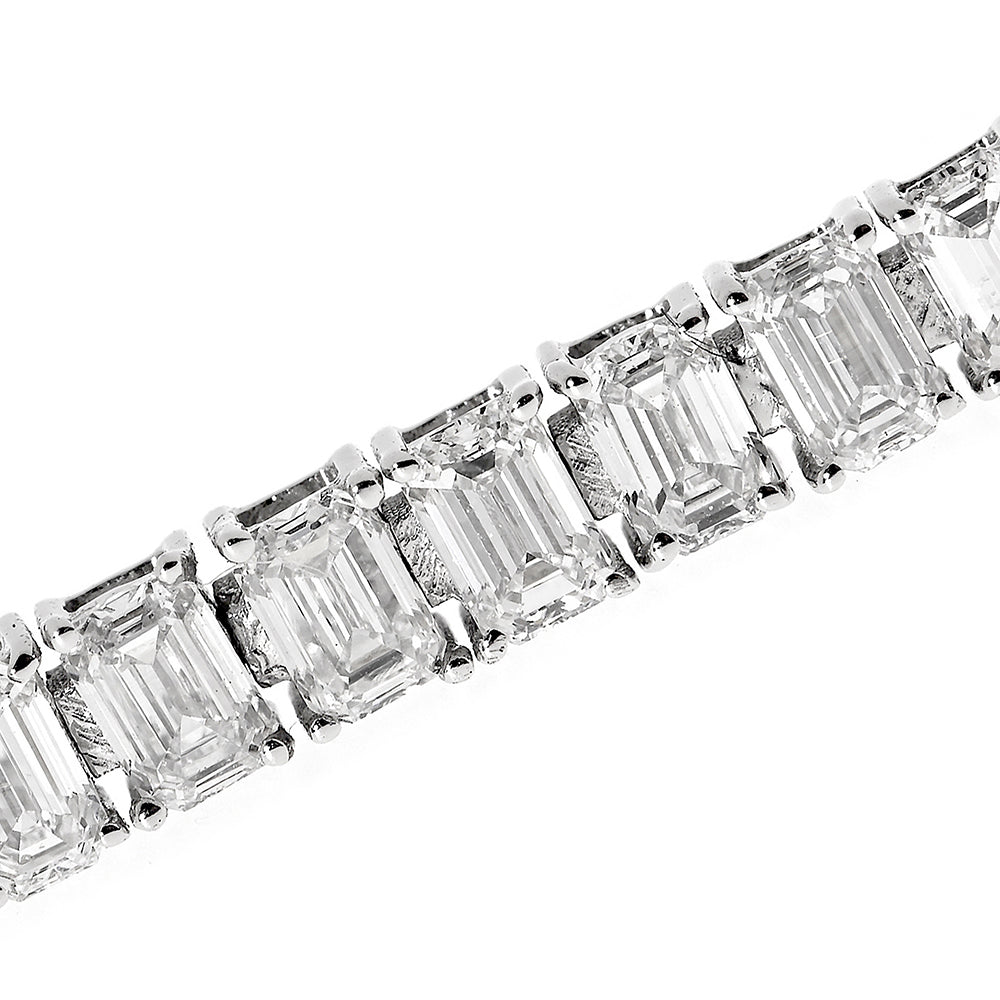 Tennis Bracelet, Diamond Bracelet, Emmerald Fancy Cut 4.52Ct