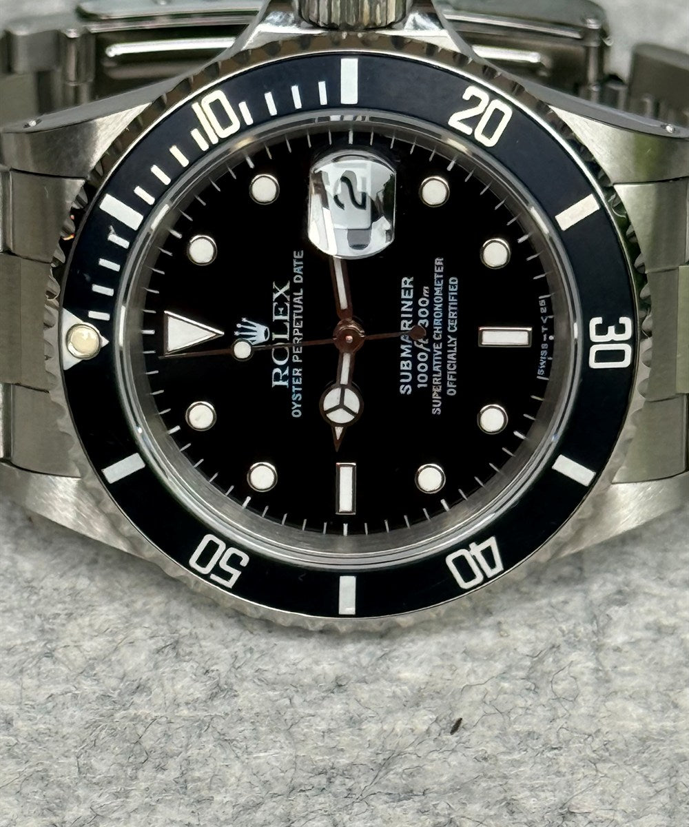 Rolex Submariner Date - 16610 - 40 mm - Schwarz