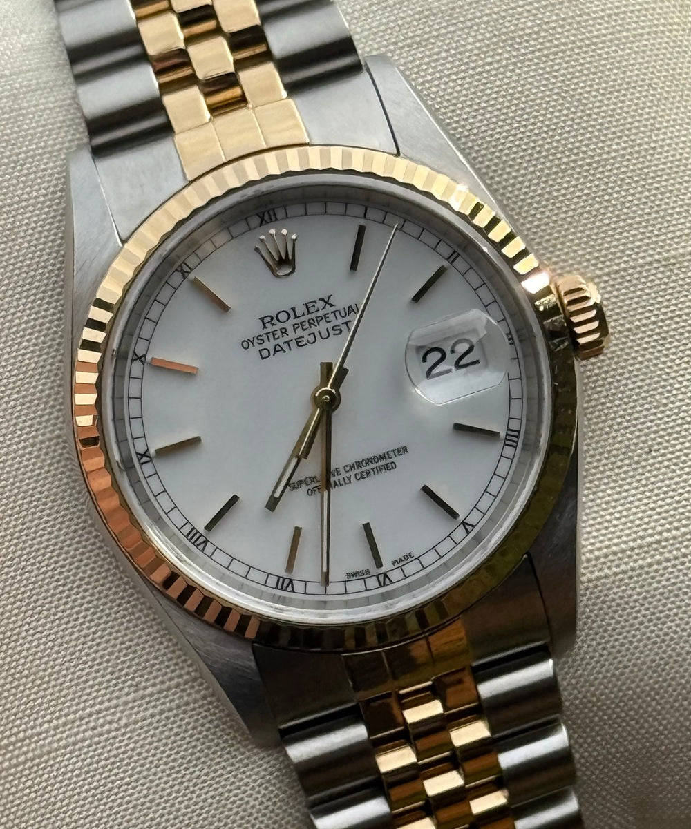 Rolex Datejust 36 - 16233 - Top Condition no stretch white dial