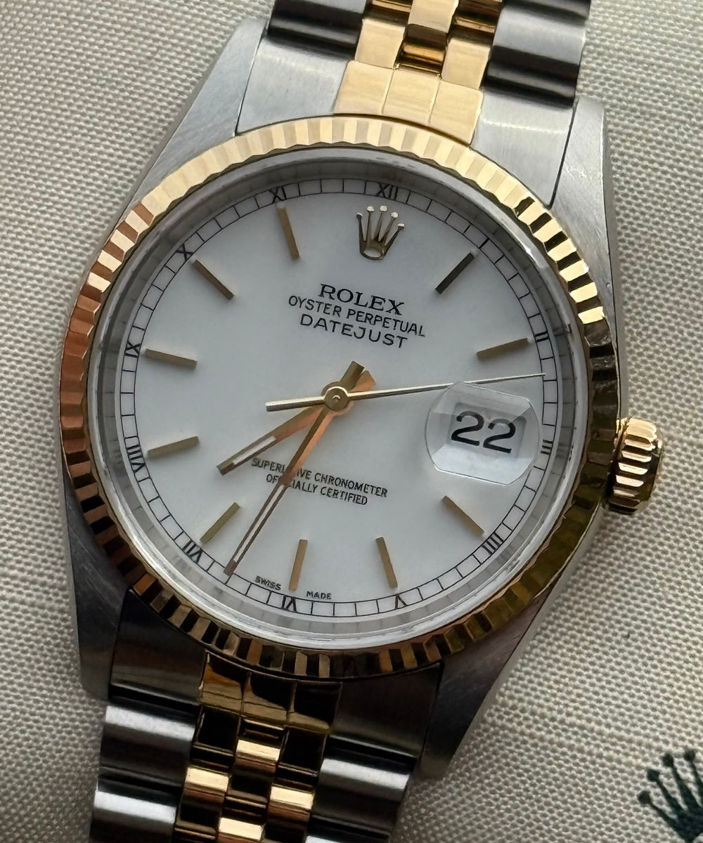 Rolex Datejust 36 - 16233 - Top Condition no stretch white dial