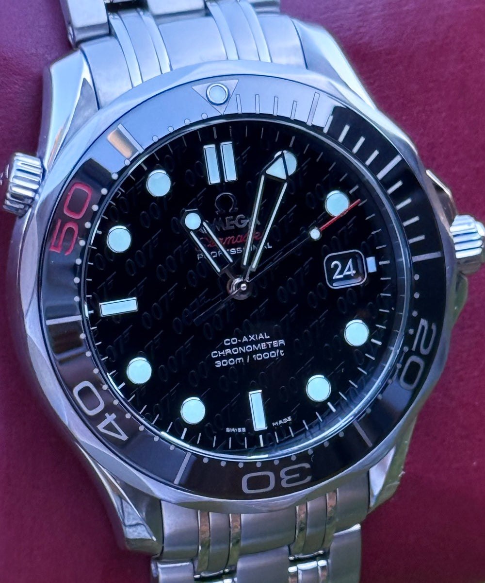Omega Seamaster Diver 300 M 212.30.41.20.01.005 (James Bond) - James Bond 007 limited Edition Fullset