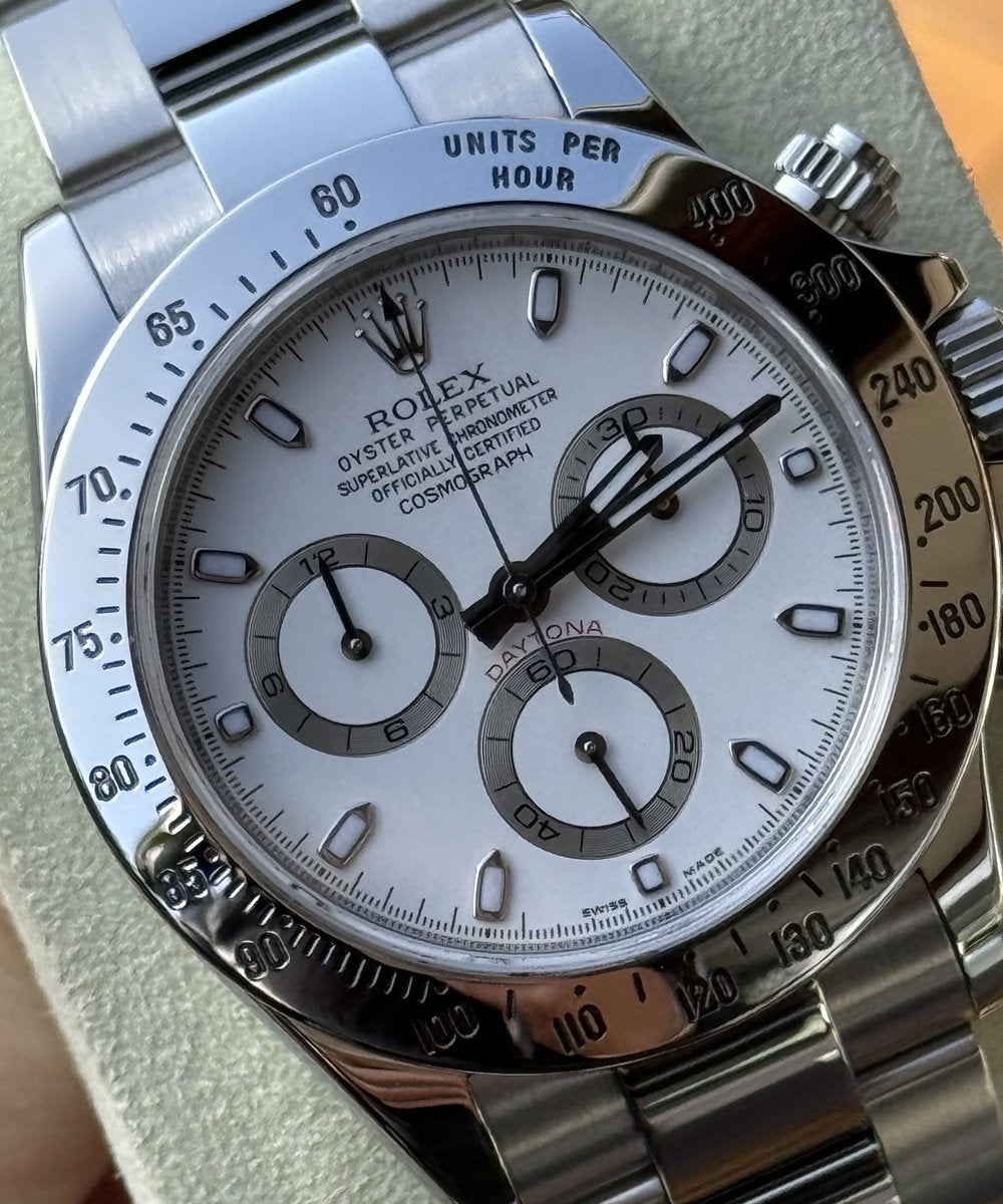 Rolex Daytona 116520 (Daytona (1988-2015)) - Excellent condition like new! Fullset - big clasp
