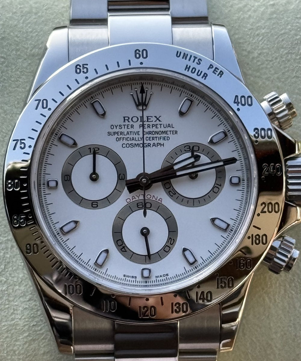 Rolex Daytona 116520 (Daytona (1988-2015)) - Excellent condition like new! Fullset - big clasp