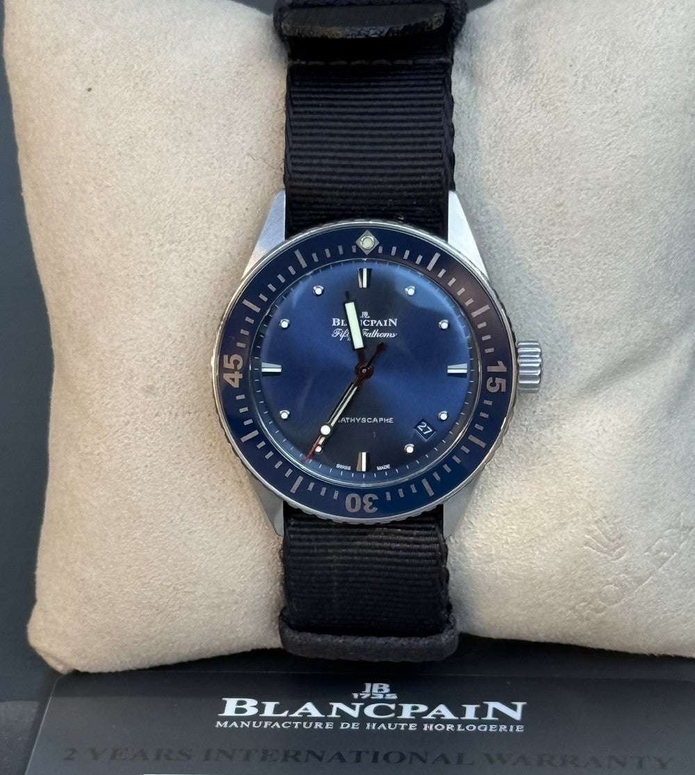 Blancpain Fifty Fathoms Bathyscaphe - 5100-1140 - 38 mm - Blau