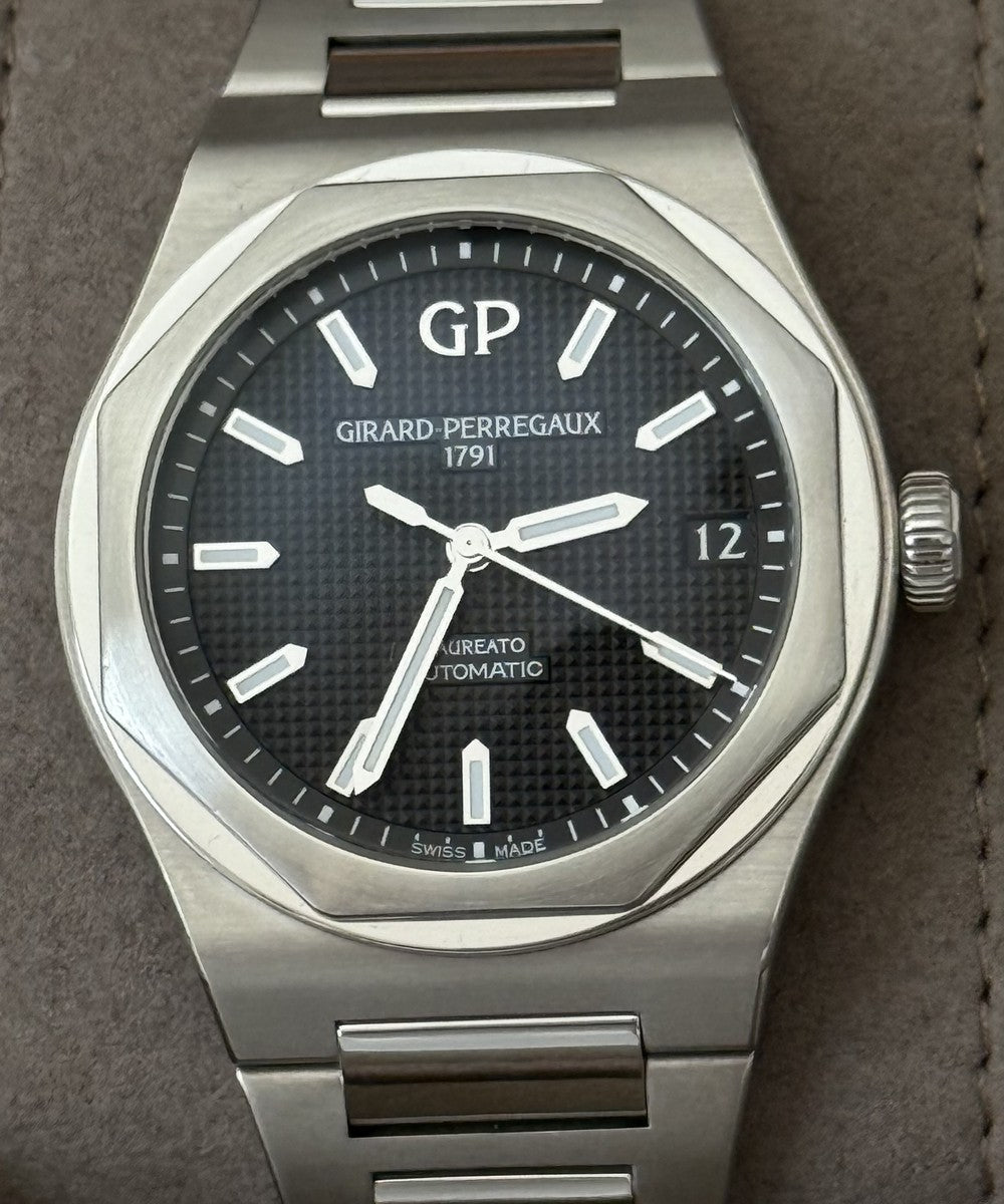 Girard Perregaux Laureato - 81010-11-634-11A - 42 mm - Schwarz