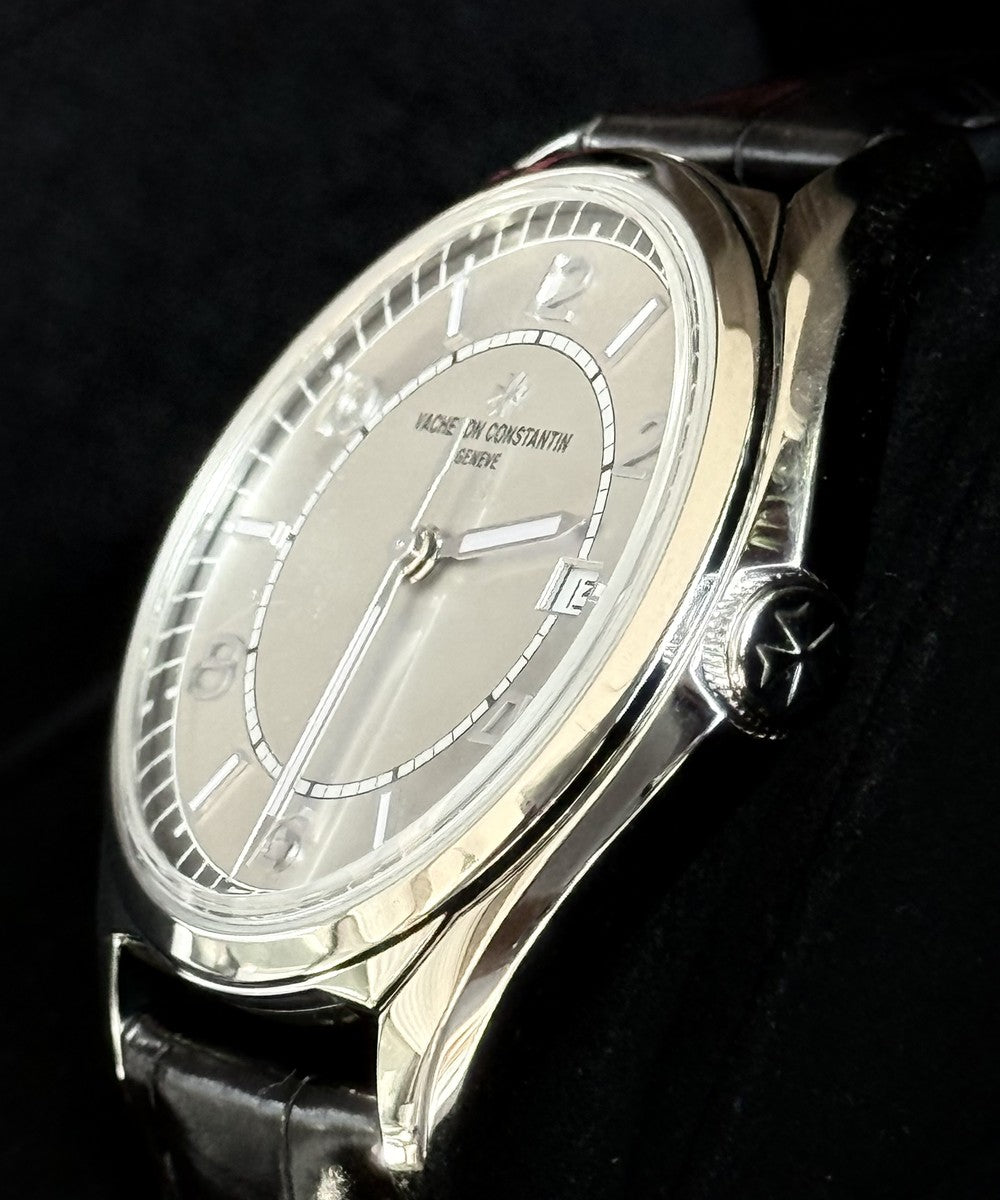 Vacheron Constantin Fiftysix - 4600E/000A-B442 - 40 mm - Silber