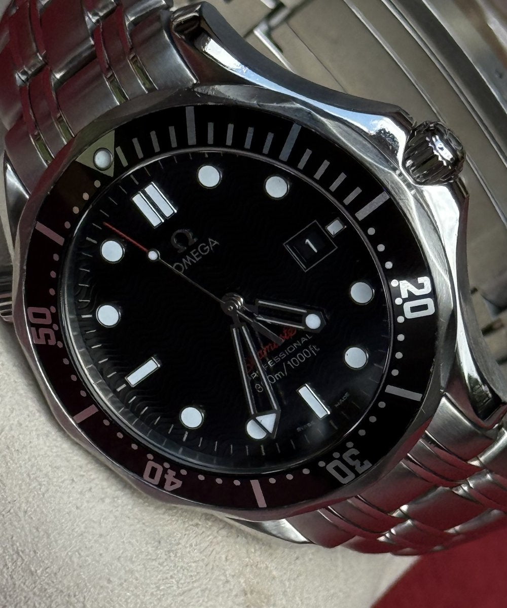 Omega Seamaster Diver 300 M - 212.30.41 - Professional Quartz Top Condition 41mm
