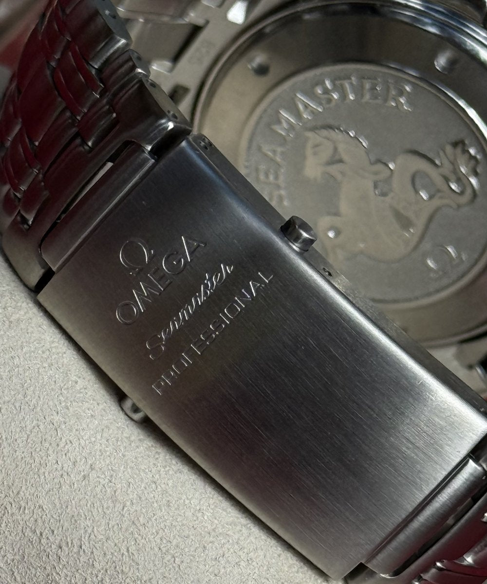 Omega Seamaster Diver 300 M - 212.30.41 - Professional Quartz Top Condition 41mm