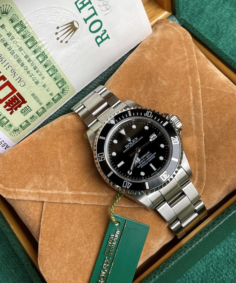Rolex Sea-Dweller 4000 - 16600 - 40 mm - Schwarz
