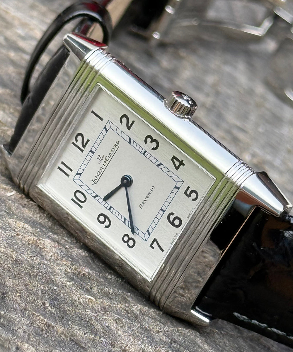Jaeger-LeCoultre - Reverso Classique - 252.8.47 - 23 x 38 mm - Top Condition