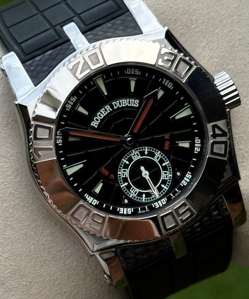 Roger Dubuis Easy Diver - SE40 - 40 mm - Schwarz