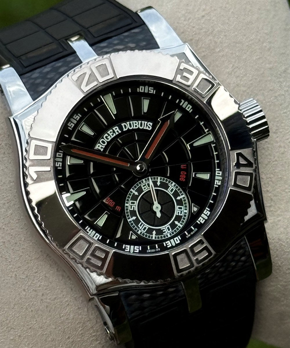 Roger Dubuis Easy Diver - SE40 - 40 mm - Schwarz