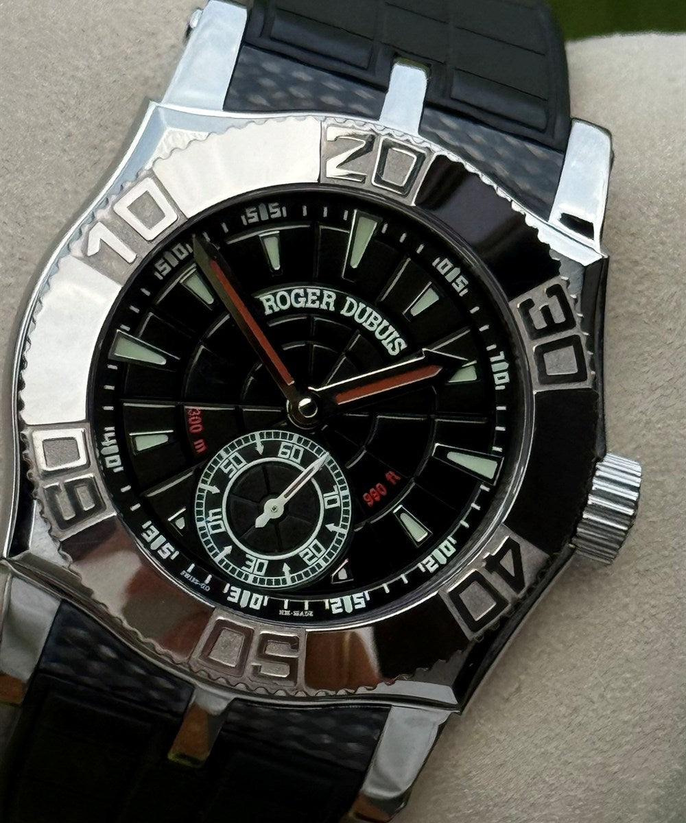 Roger Dubuis Easy Diver - SE40 - 40 mm - Schwarz