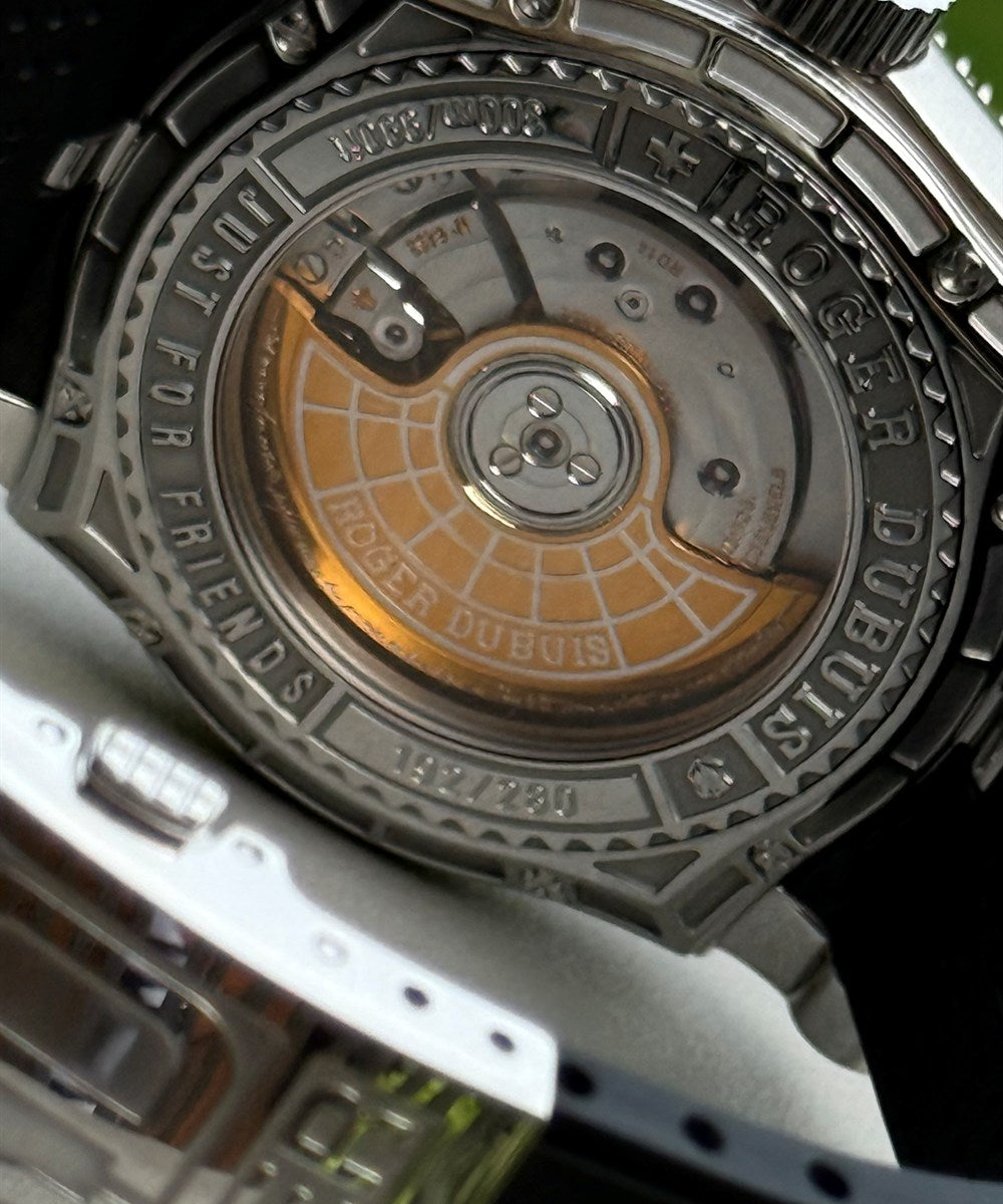 Roger Dubuis Easy Diver - SE40 - 40 mm - Schwarz