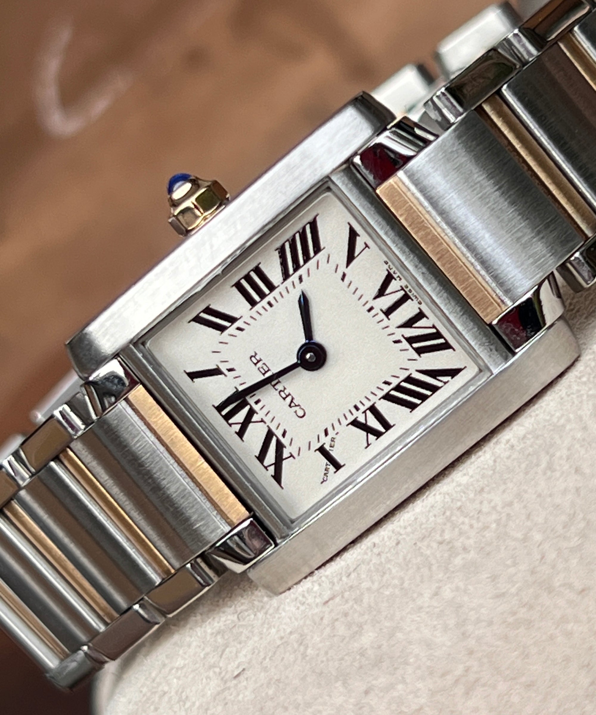 Cartier - Tank Française - 2384 - 20 x 25 mm