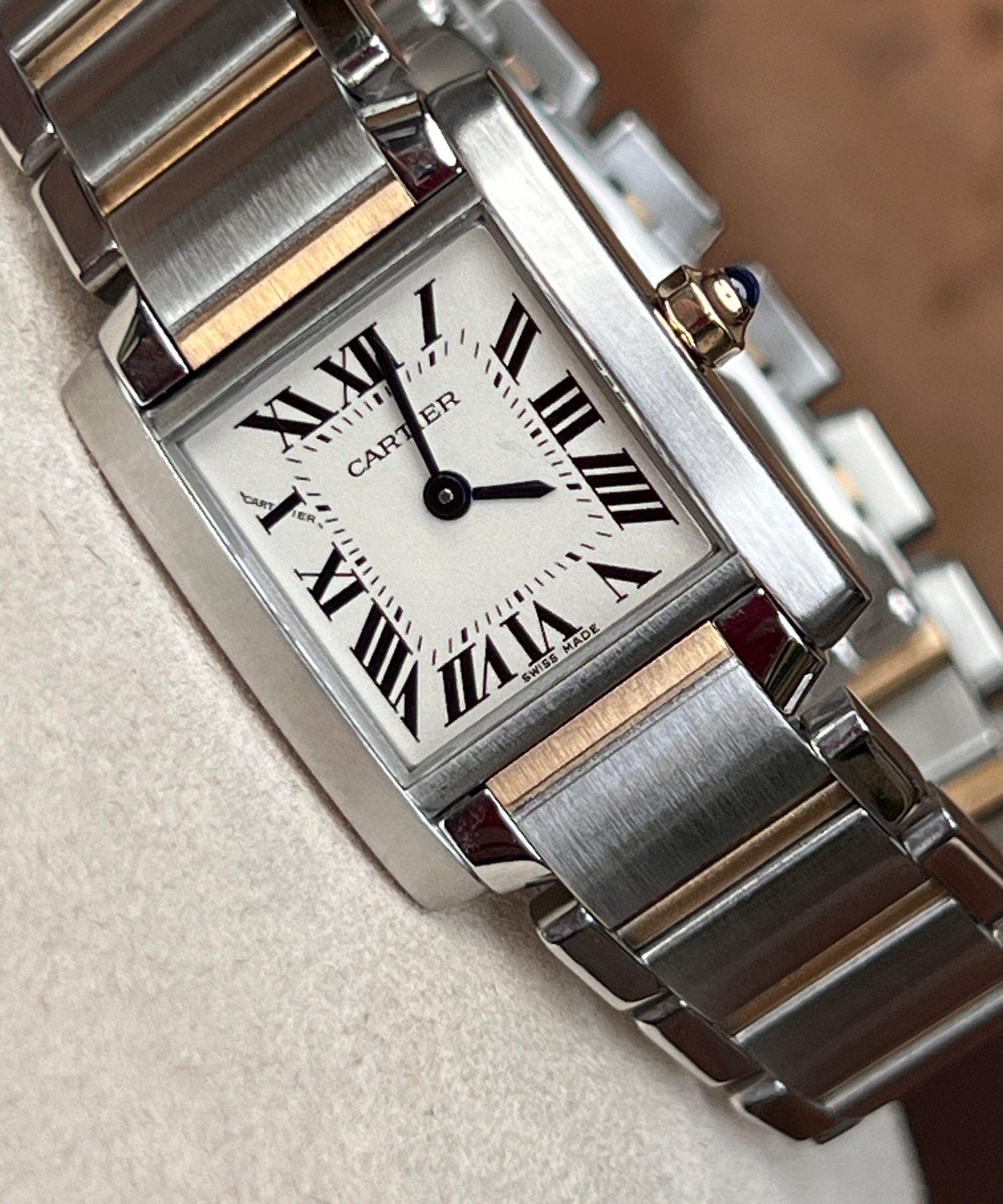 Cartier - Tank Française - 2384 - 20 x 25 mm