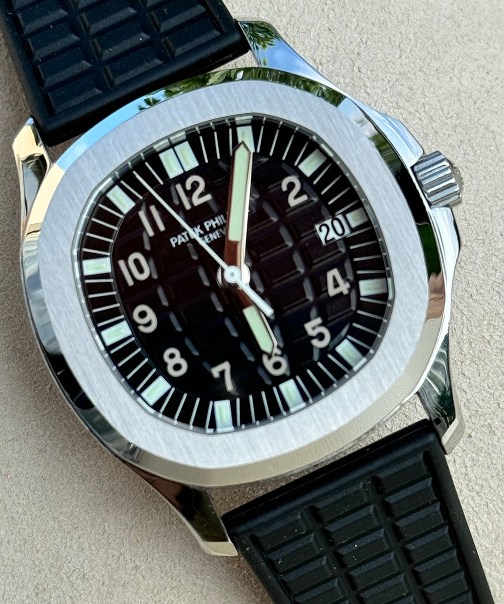 Patek Philippe Aquanaut - 5064A-001 - 36mm - 2003