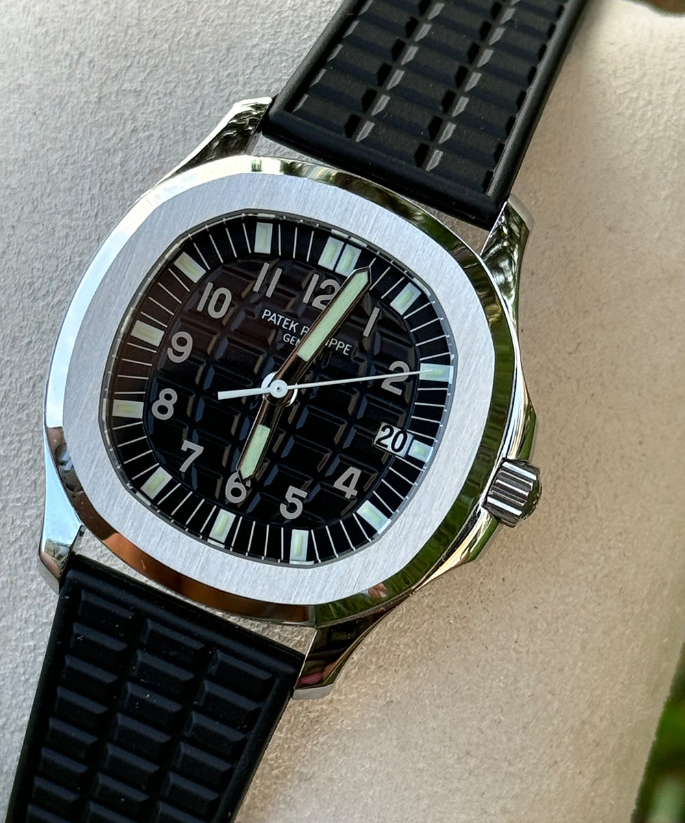 Patek Philippe Aquanaut - 5064A-001 - 36mm - 2003