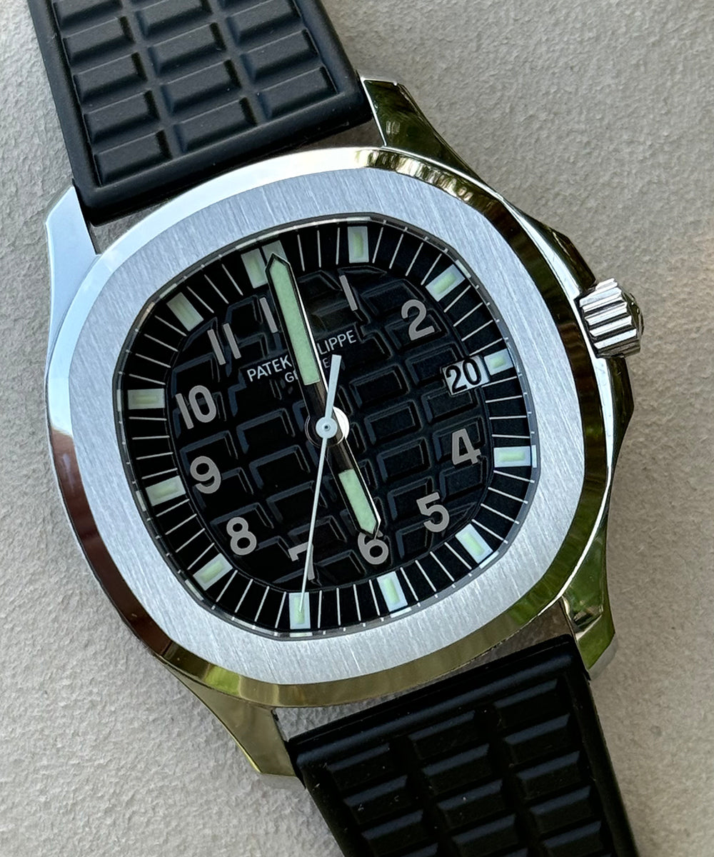 Patek Philippe Aquanaut - 5064A-001 - 36mm - 2003